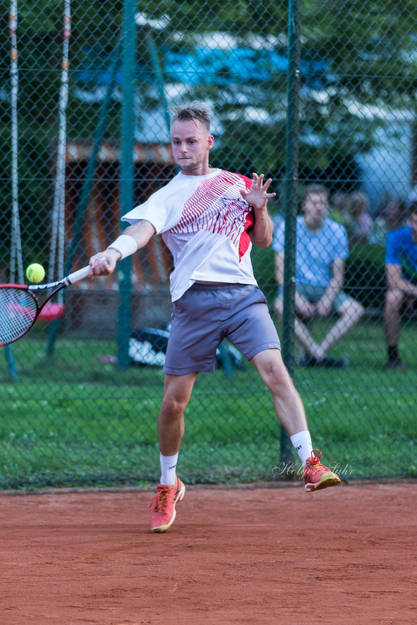 Bild 295 - Stadtwerke Pinneberg Cup